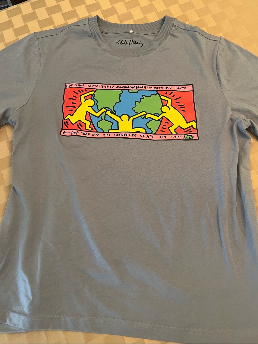 Keith Haring “World Hug” Graphic T-Shirt L